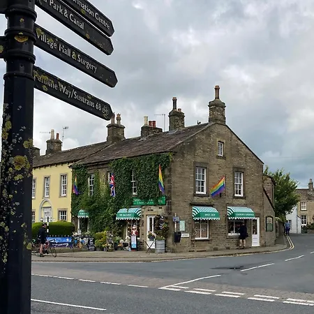 The White Tatil Evi *